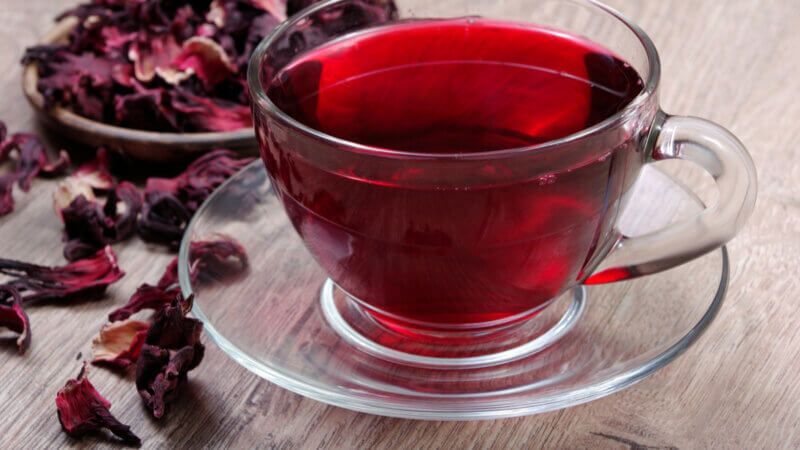 5 receitas de chás para te aquecer nos dias frios