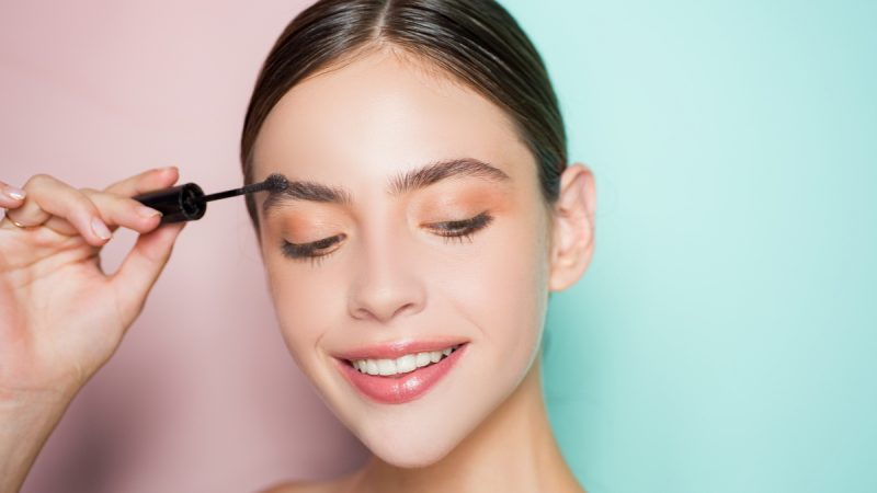 4 maneiras de preencher as sobrancelhas