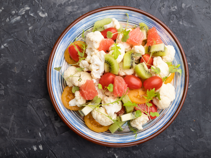 Saladas nutritivas e coloridas