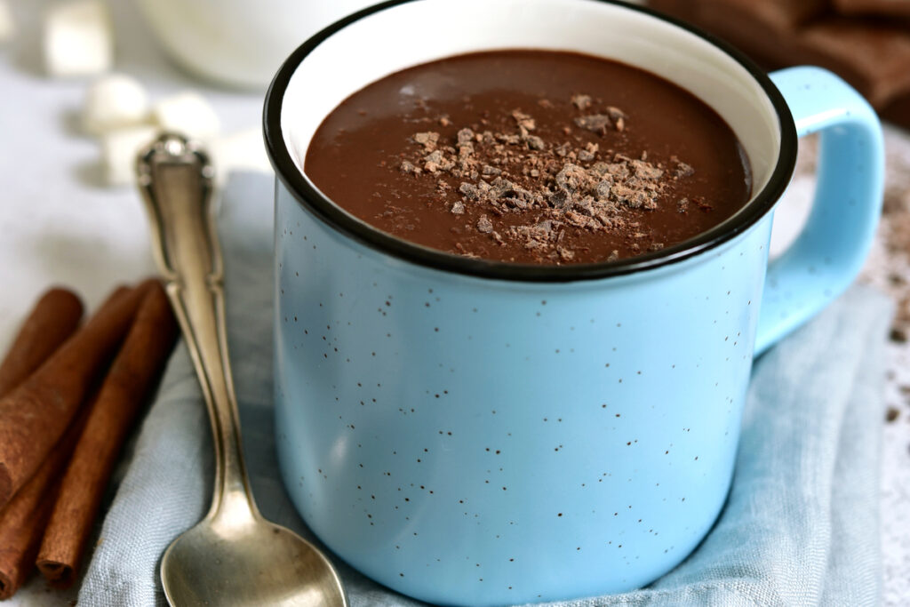 Chocolate quente com gemada