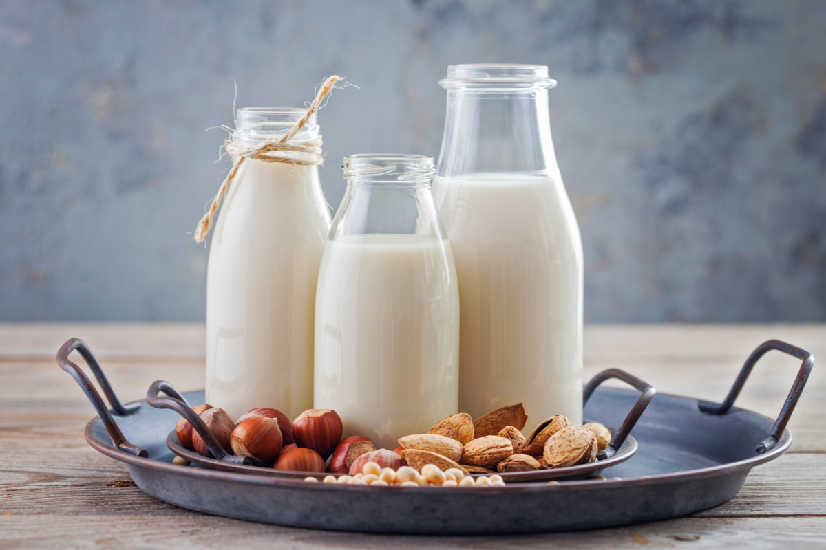 Conheça os benefícios do leite vegetal