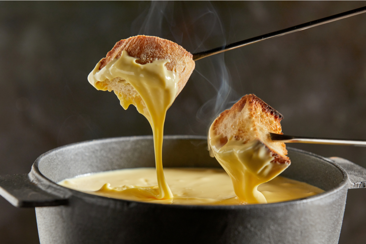 Receita de fondue vegano prático e delicioso