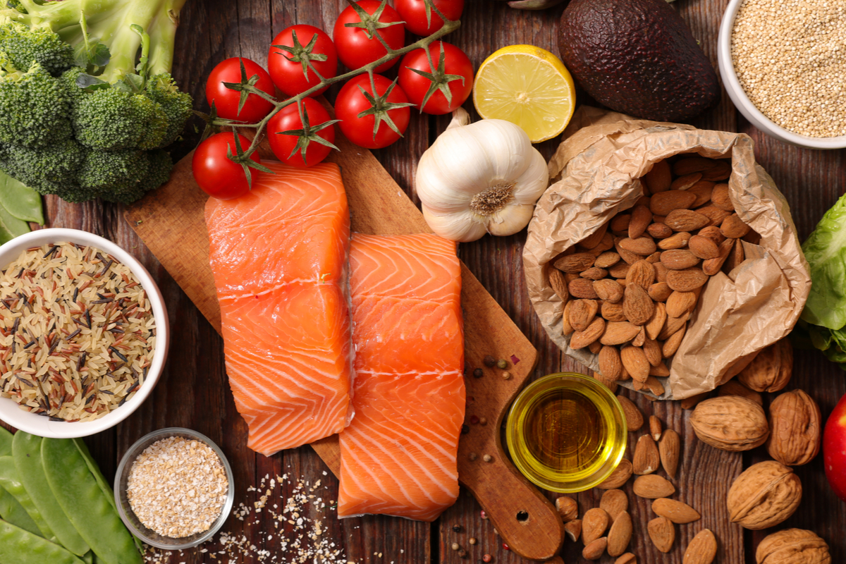 8 tipos de alimentos essenciais para a saúde