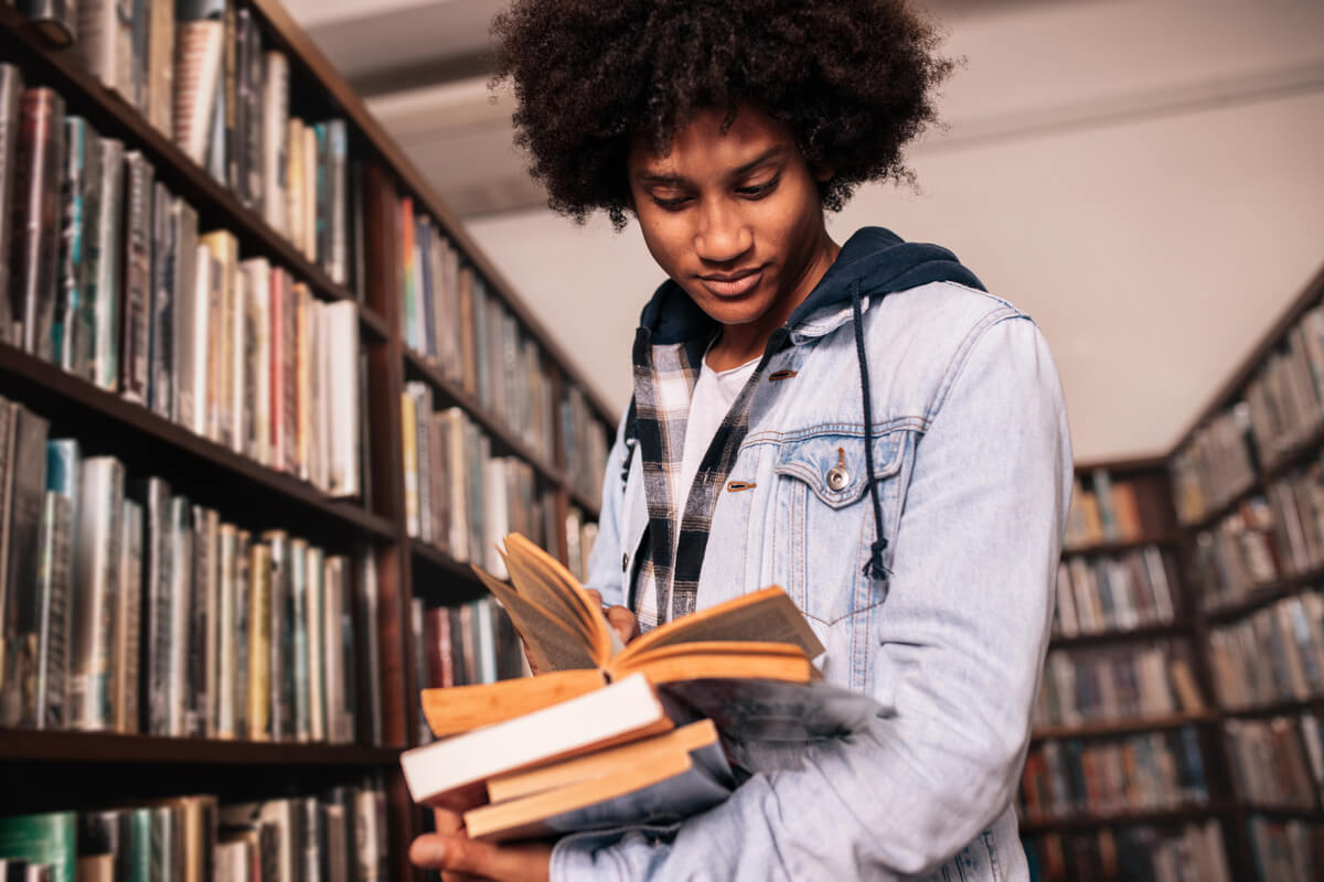 15 livros que todo estudante deve ler antes de entrar na faculdade