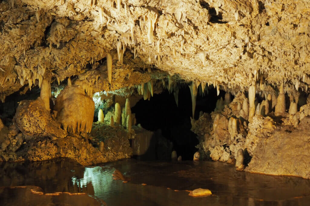 Caverna Harrisons Cave em Barbados