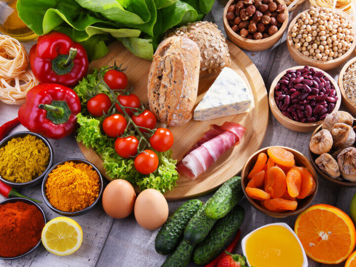 6 nutrientes que ajudam a diminuir os sintomas da TPM