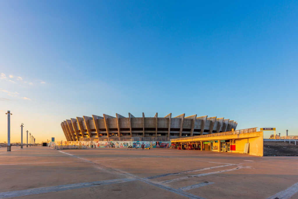 Vista da fachada do Estádio Mineirão