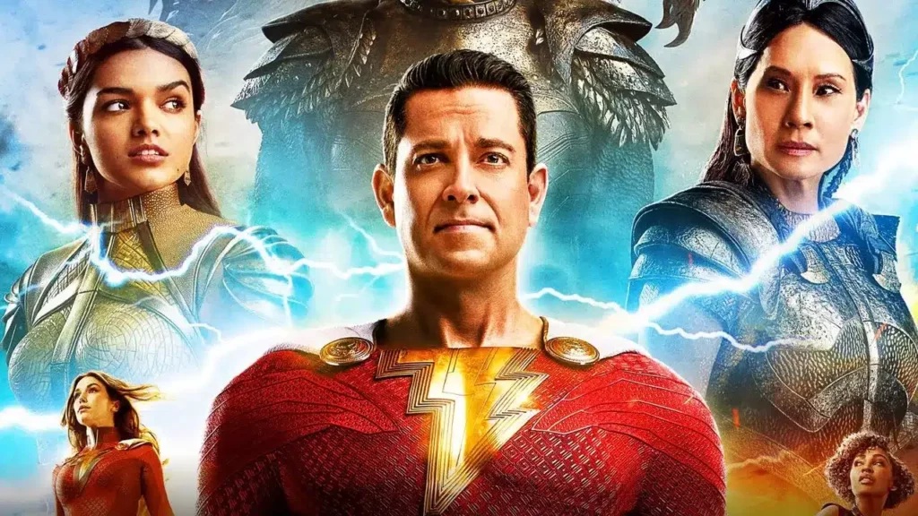 Capa de filme de super-herói, o personagem principal possui uniforme vermelho com raio dourado estampado. 