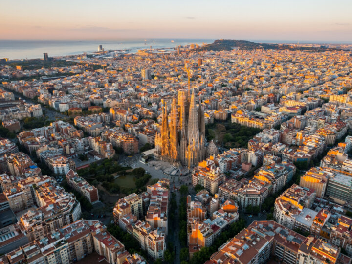 Barcelona por Antoni Gaudí: confira um roteiro muito além da Sagrada Família
