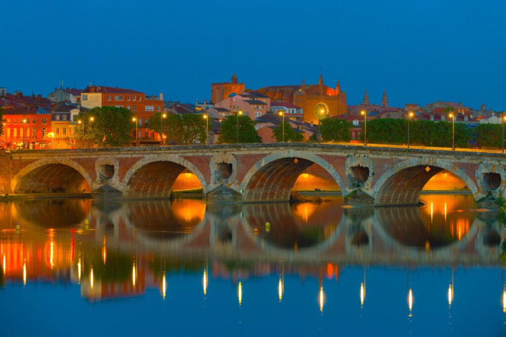 Ponte Nove, em Toulouse, na França