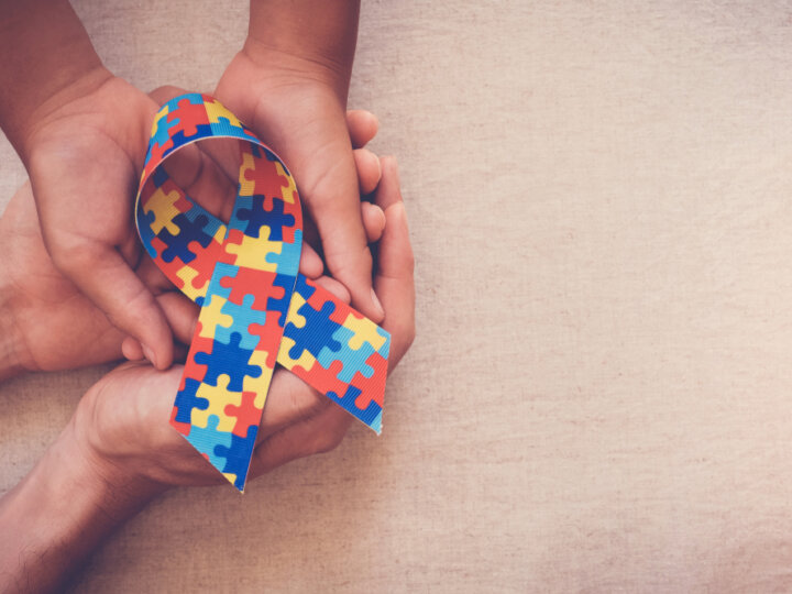 Precisamos enxergar as pessoas com autismo no Brasil