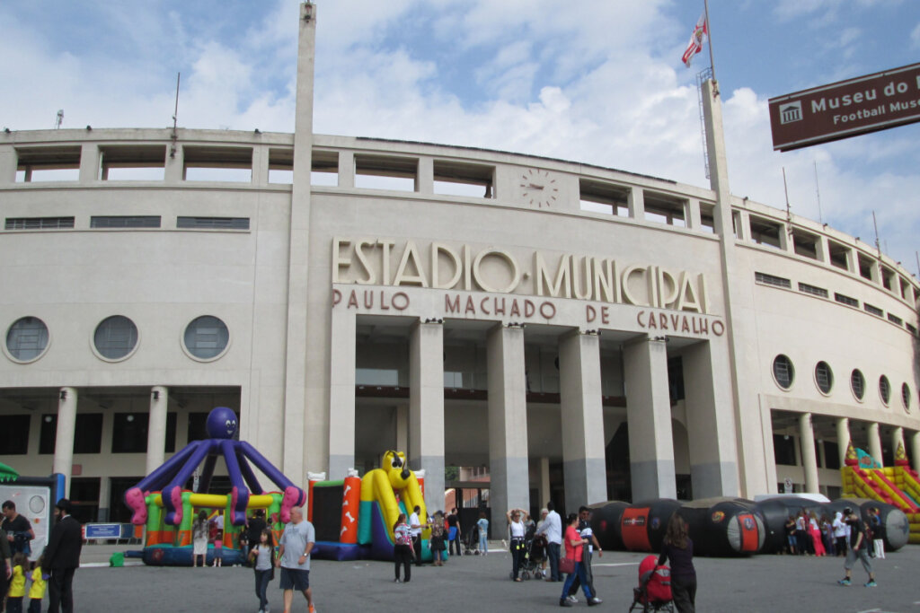Imagem do Estádio do Pacaembu, o Museu do Futebol.