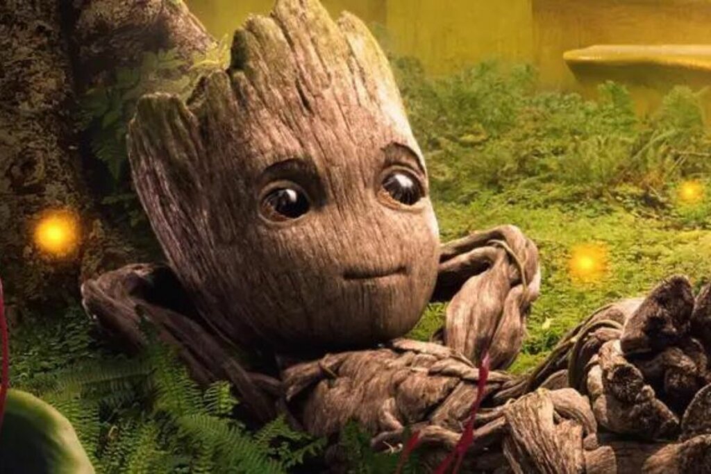 Personagem Groot deitado em uma árvore sorrindo