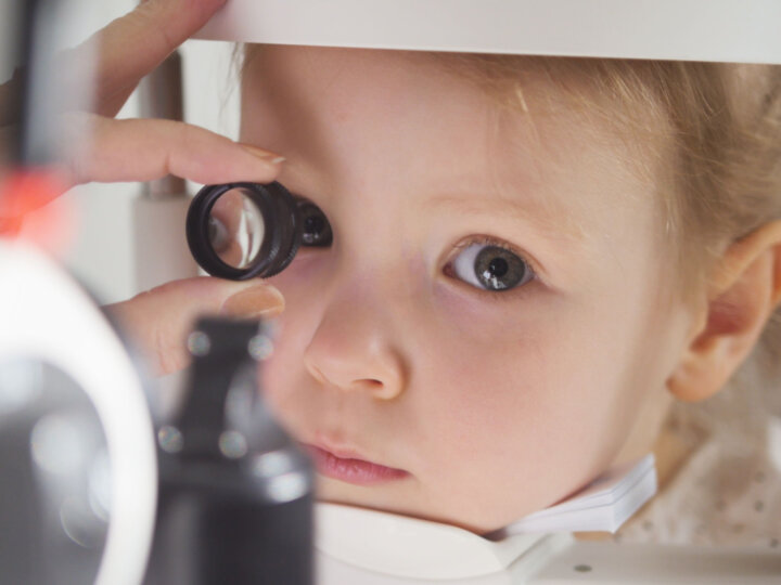 6 sinais para detecção precoce do retinoblastoma em crianças