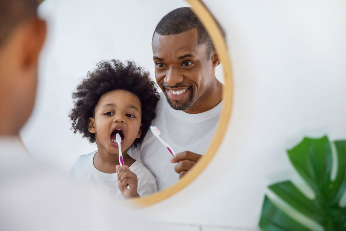5 dicas para ensinar higiene bucal às crianças de forma divertida