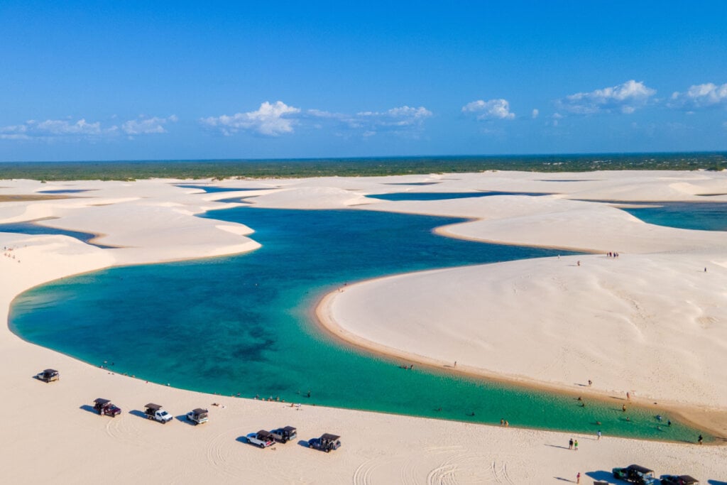 Vista aérea dos Lençóis Maranhenses