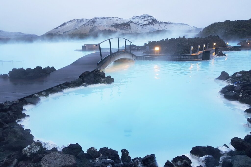 Foto do Blue Lagoon localizado na Islândia