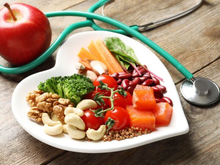 10 alimentos que influenciam os níveis da pressão arterial