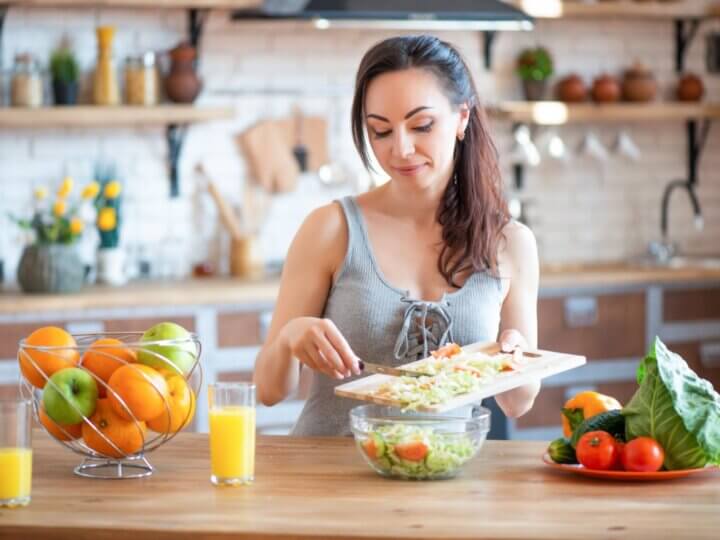 7 dicas para se alimentar de maneira saudável e eliminar peso