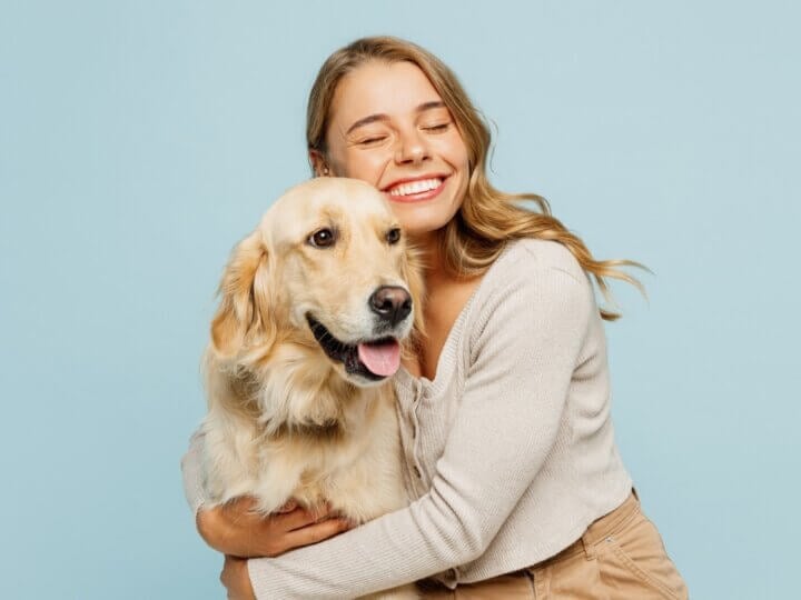 6 maneiras como o cachorro demonstra carinho por você