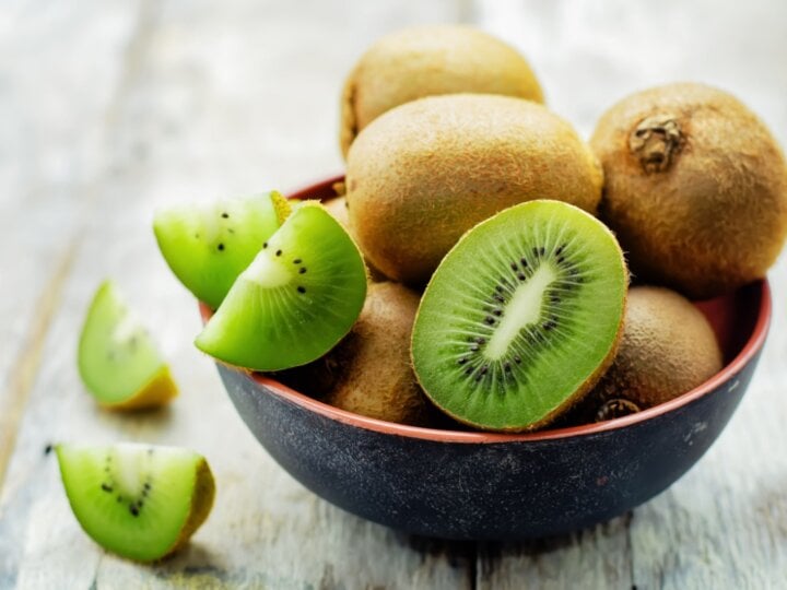 5 benefícios do kiwi para a saúde
