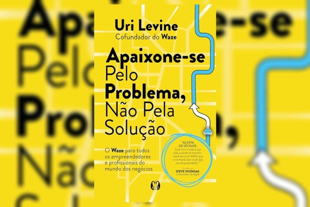 Capa do livro "Apaixone-se pelo problema, não pela solução" em amarelo com desenho de flechas brancas e azuis