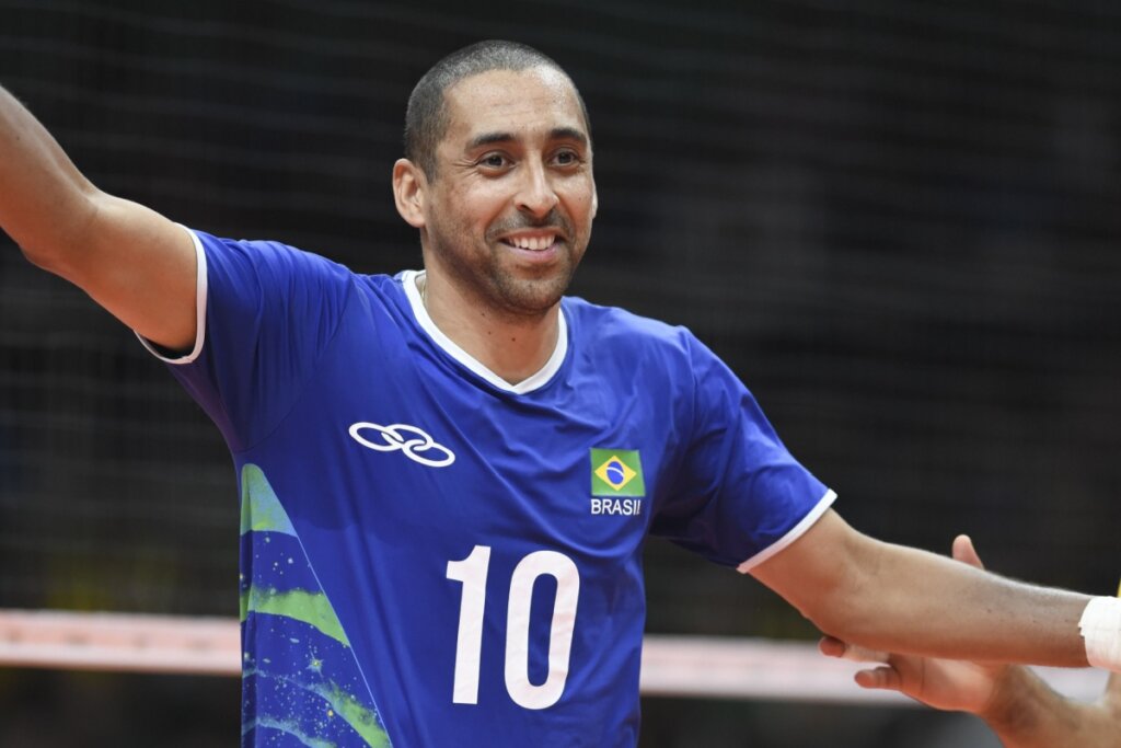 Serginho, jogador de vôlei, durante uma partida