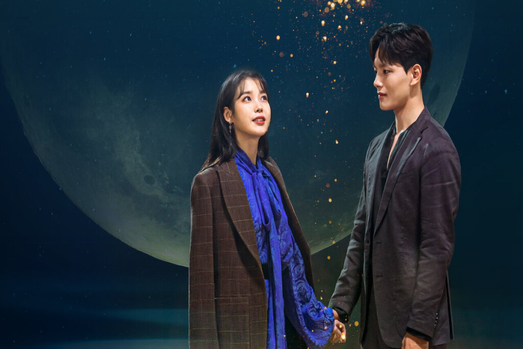 personagens principais de "Hotel Del Luna"