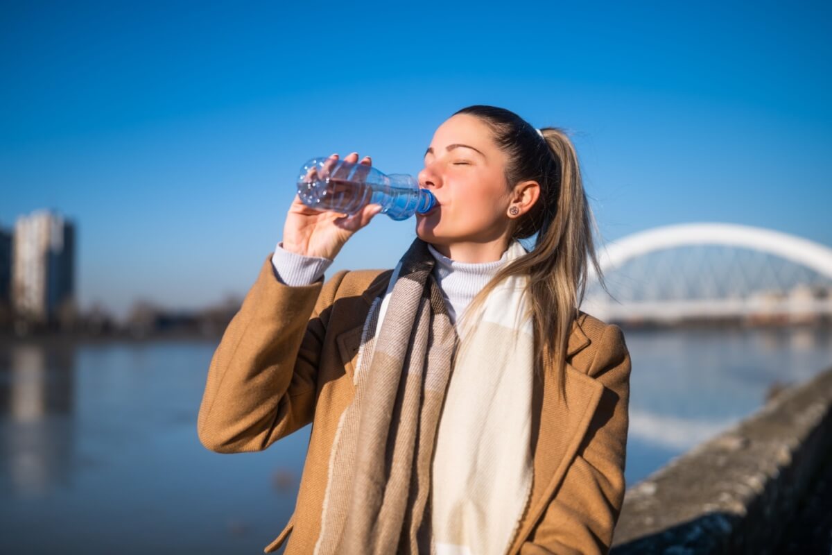 Veja como prevenir a desidratação no inverno