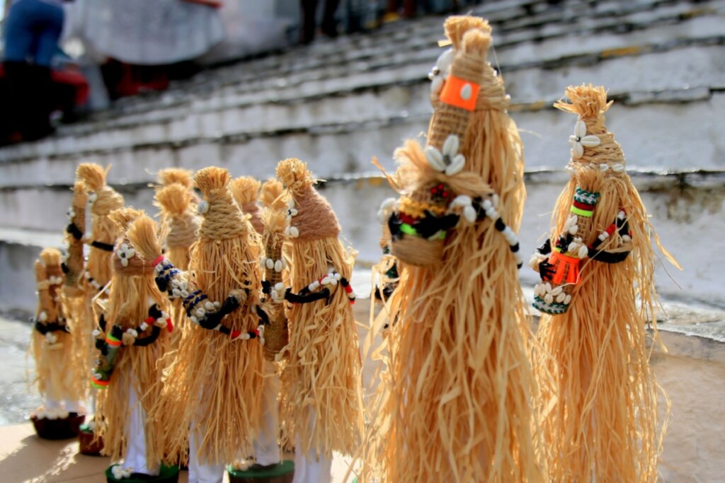 esculturas do orixá Omulú em Salvador, Bahia