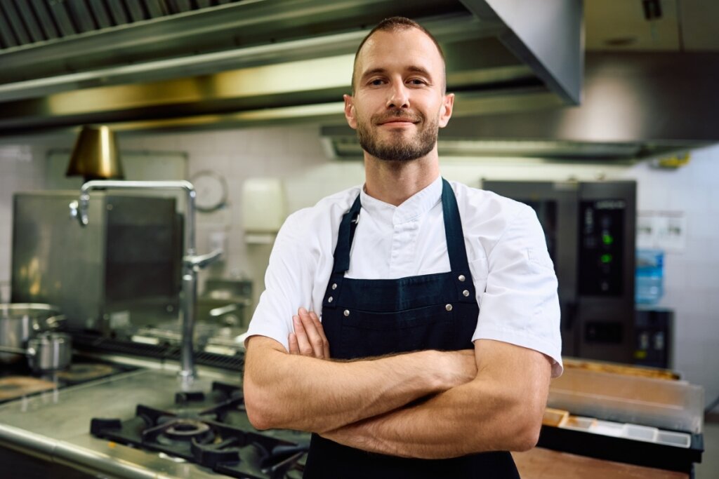 A criatividade na gastronomia envolve a apresentação dos pratos, sabor e combinações inovadoras (Imagem: Drazen Zigic | Shutterstock)