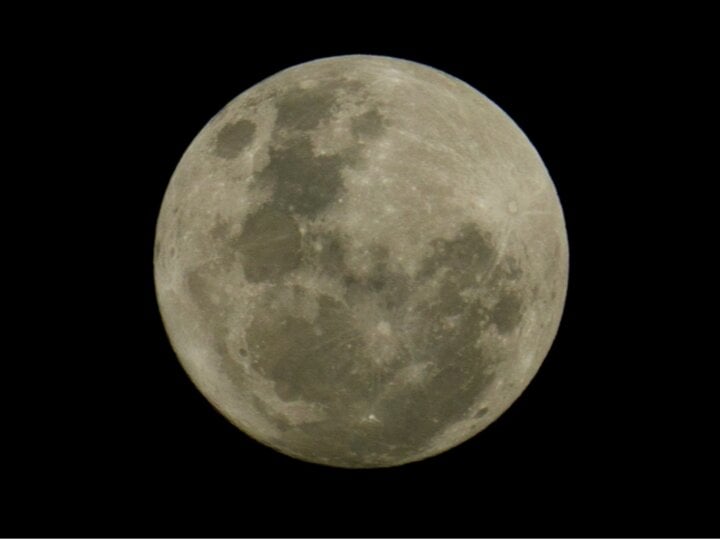 Veja como atrair boas energias na noite da Superlua