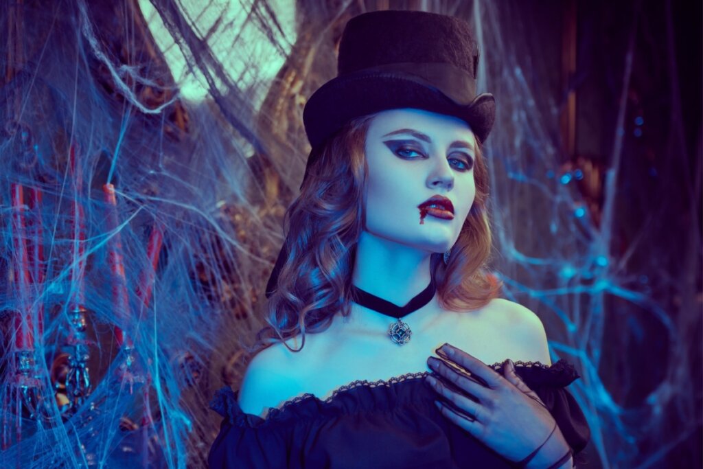 A vampira é uma opção clássica para a fantasia de Halloween (Imagem: Kiselev Andrey Valerevich | Shutterstock) 