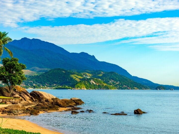 Veja o que conhecer em Ilhabela durante um final de semana