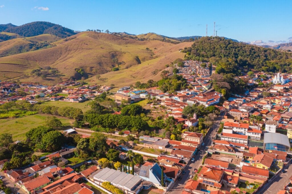 Atrações culturais também completam o roteiro em São Bento do Sapucaí (Imagem: Samuel Ericksen | Shutterstock)